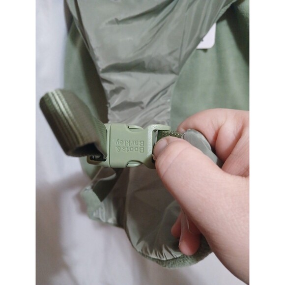 Boots & Barkley Dog Puffer Jacket with Buckle Med Green - Picture 6 of 7